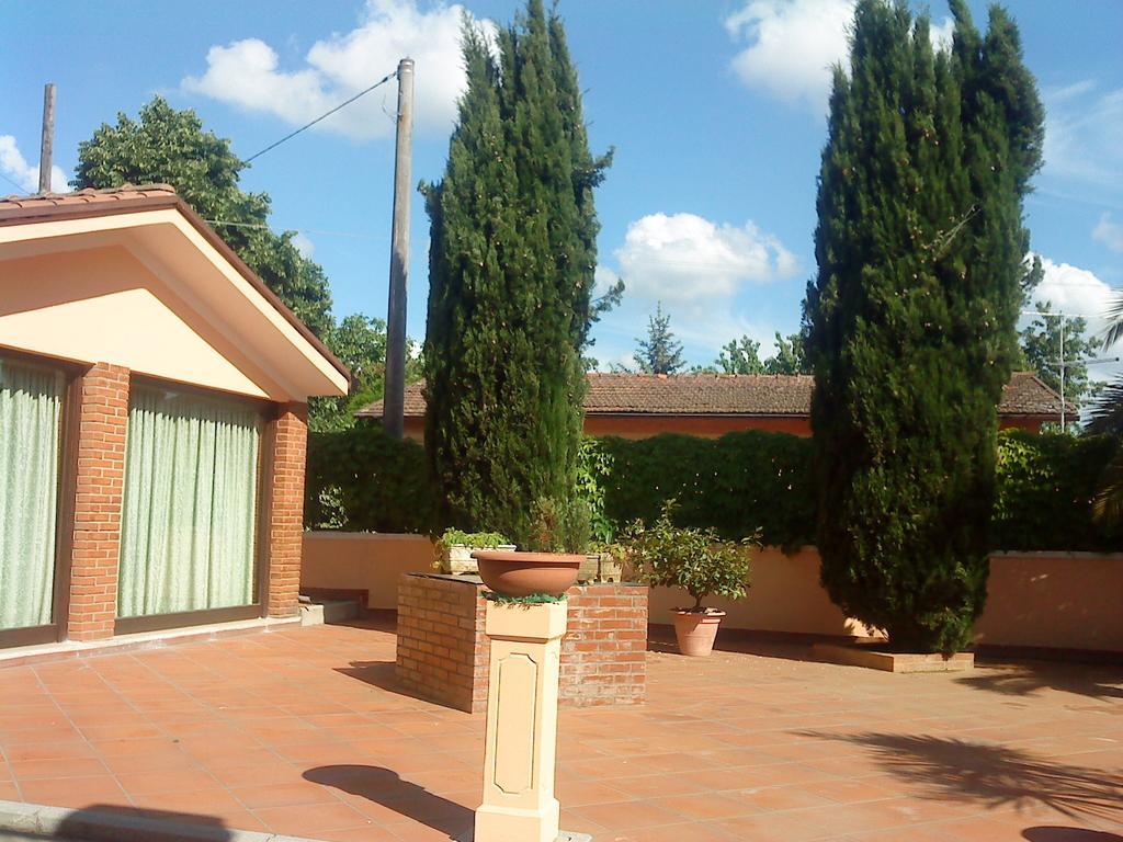 Villa Paradise Resort Gallicano nel Lazio ภายนอก รูปภาพ
