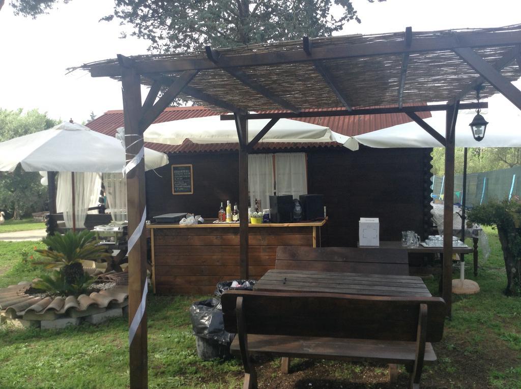 Villa Paradise Resort Gallicano nel Lazio ภายนอก รูปภาพ